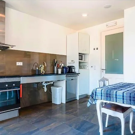 Seasintra - Your Exclusive Retreat With Unrivalled Privacy And Oceanic Vistas Βίλα