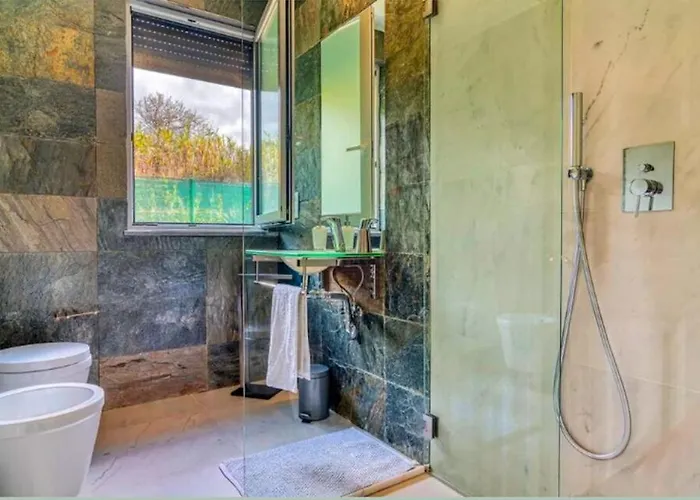 Vila Seasintra - Your Exclusive Retreat With Unrivalled Privacy And Oceanic Vistas Colares